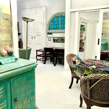 Boho Hipster Downton